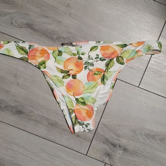 BCBG Generation Women's Peachy Lace Up Top & Ruched Bikini Bottom Size Large - Picture 11 of 16